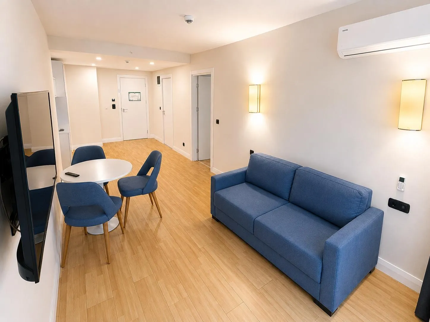 Apartment, 1-room, 45 m², Orbi City