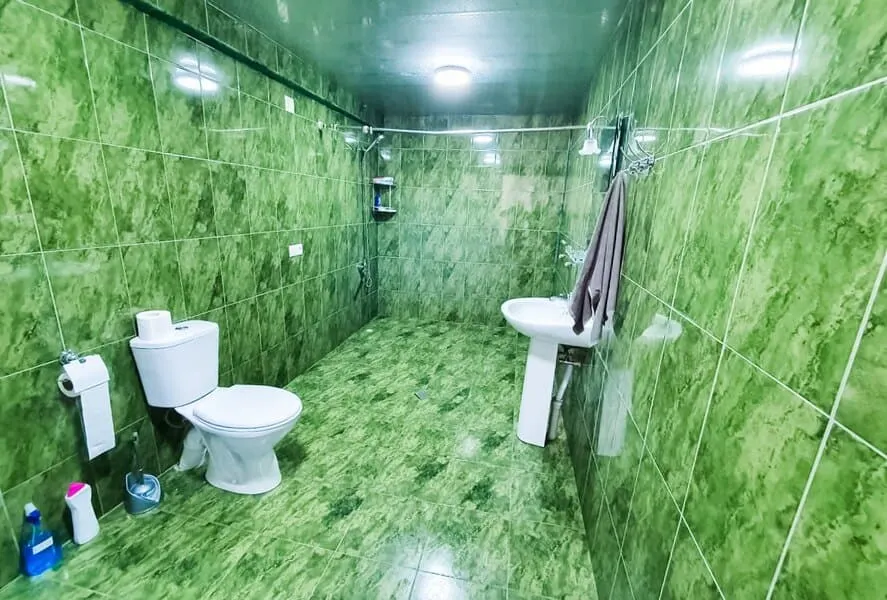 Дом, 5-комн., 265 м²