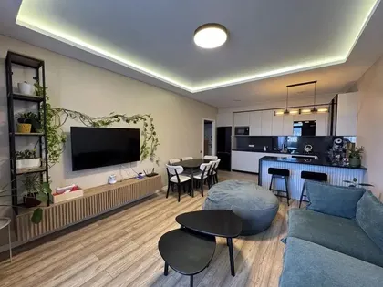 Apartment, studio, 86 m²