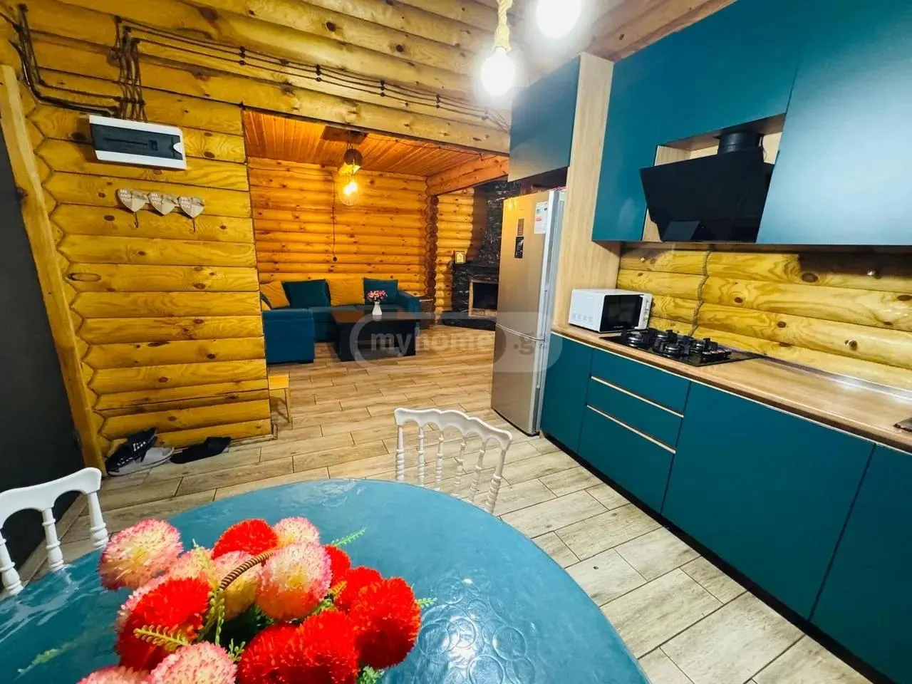 House, 5-room, 450 m²