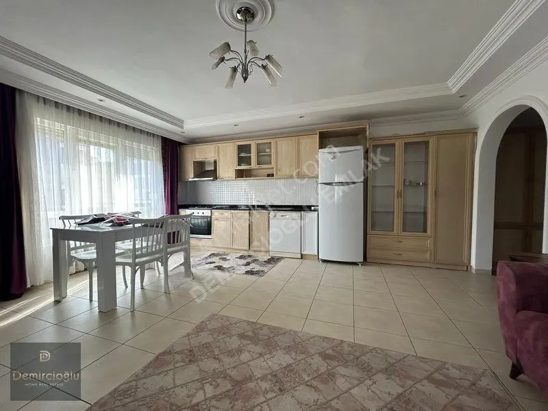 Apartment, 3-room, 120 m²
