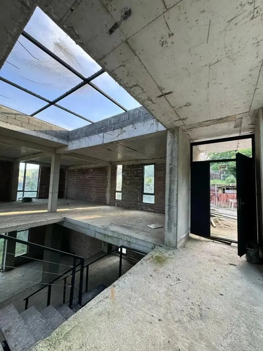 Дом, 10-комн., 400 м²