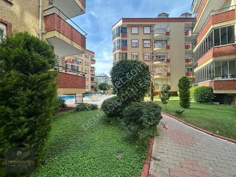 Apartment, 3-room, 120 m²