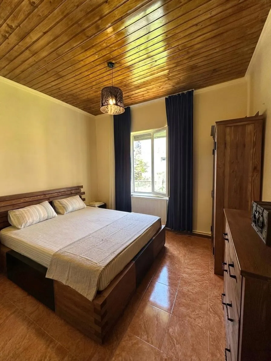 House, 5-room, 120 m²
