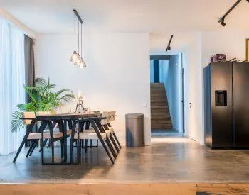 Дом, 7-комн., 361 м²