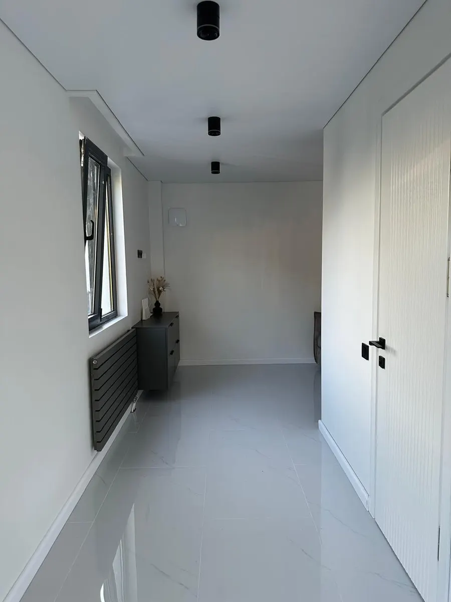 Дом, 4-комн., 220 м²