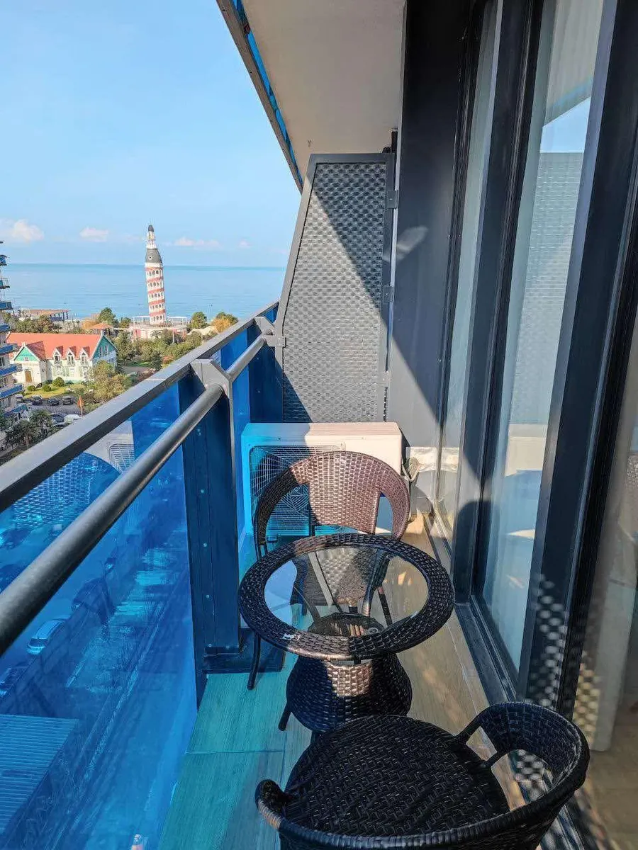 Apartment, 1-room, 33 m², Orbi City