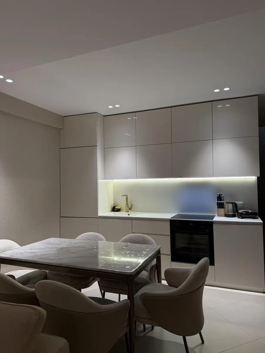 House, 4-room, 400 m²