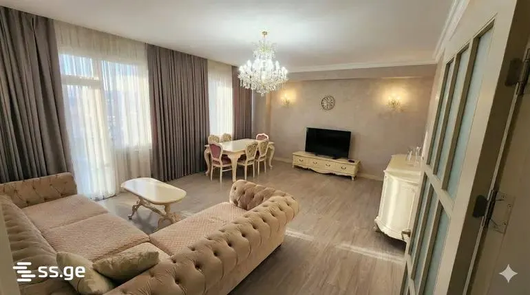 Apartment, 5-room, 155 m²
