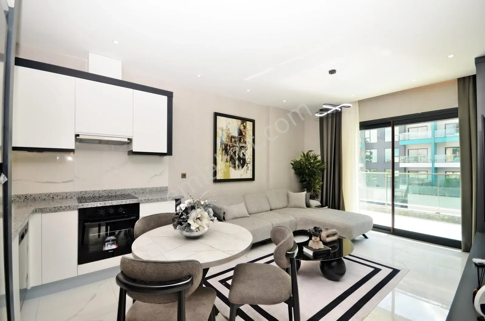 Apartment, 2-room, 60 m²