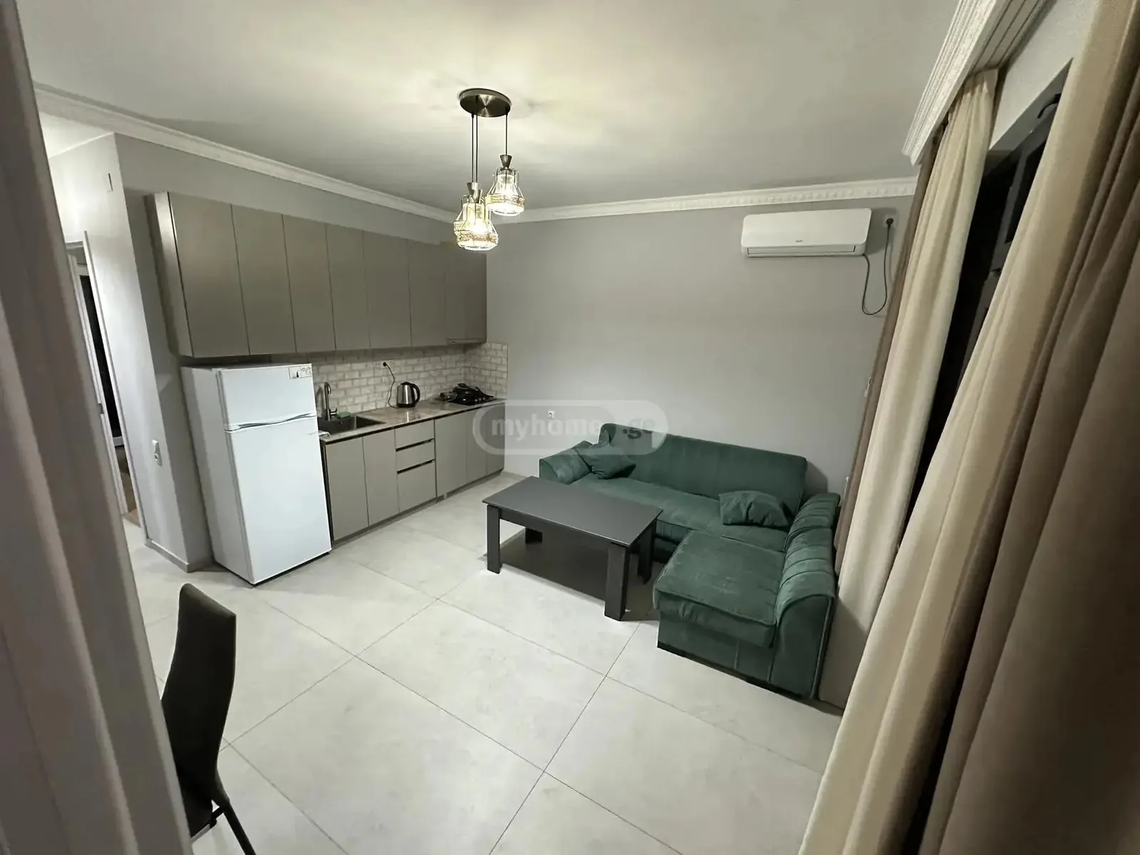 House, 3-room, 65 m²