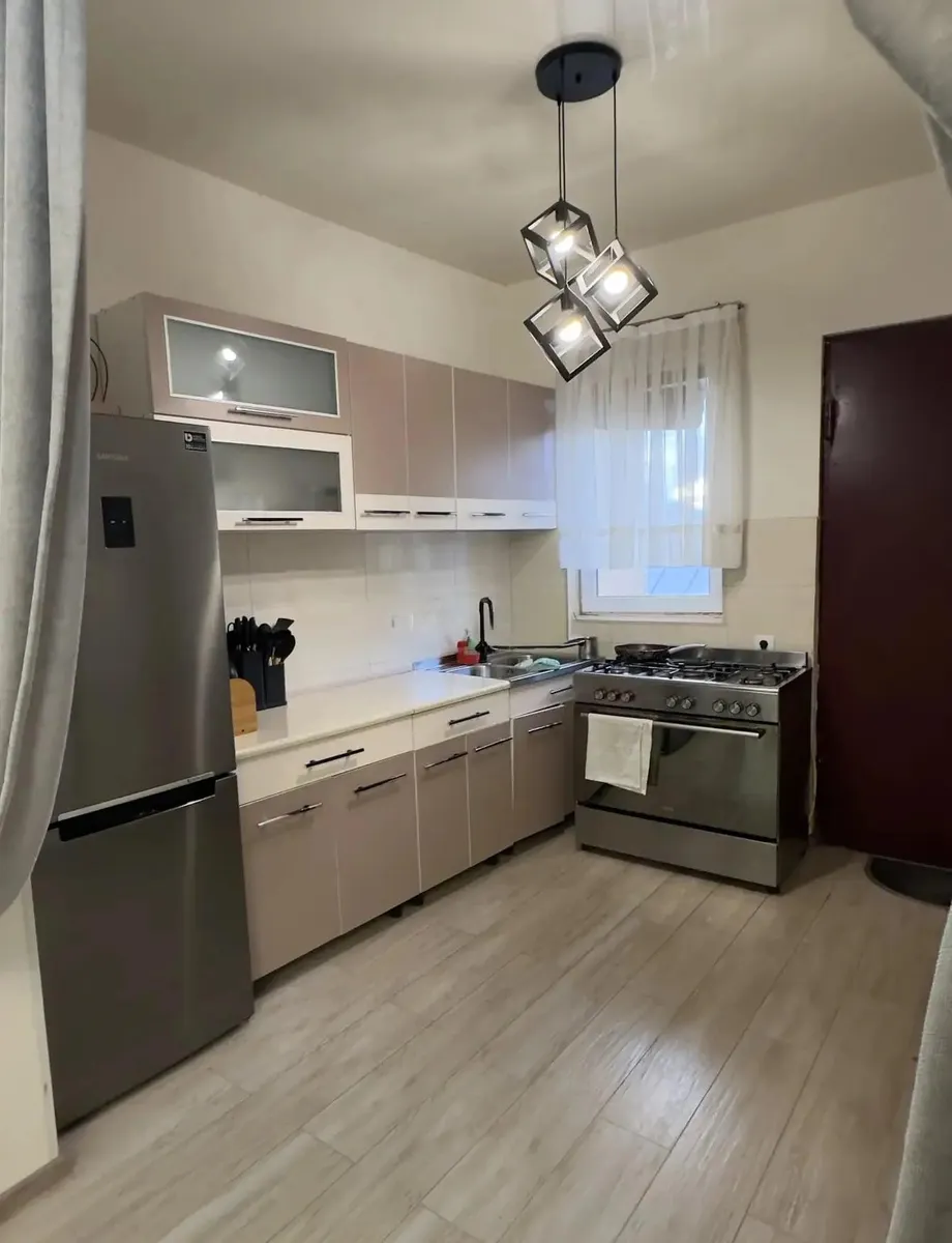 House, 9-room, 227 m²