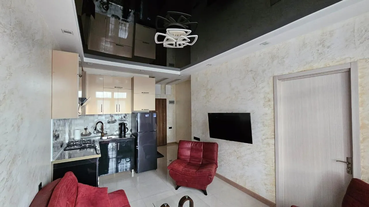 Apartment, 3-room, 49 m², Vakhtang Gorgasali St, 156-158