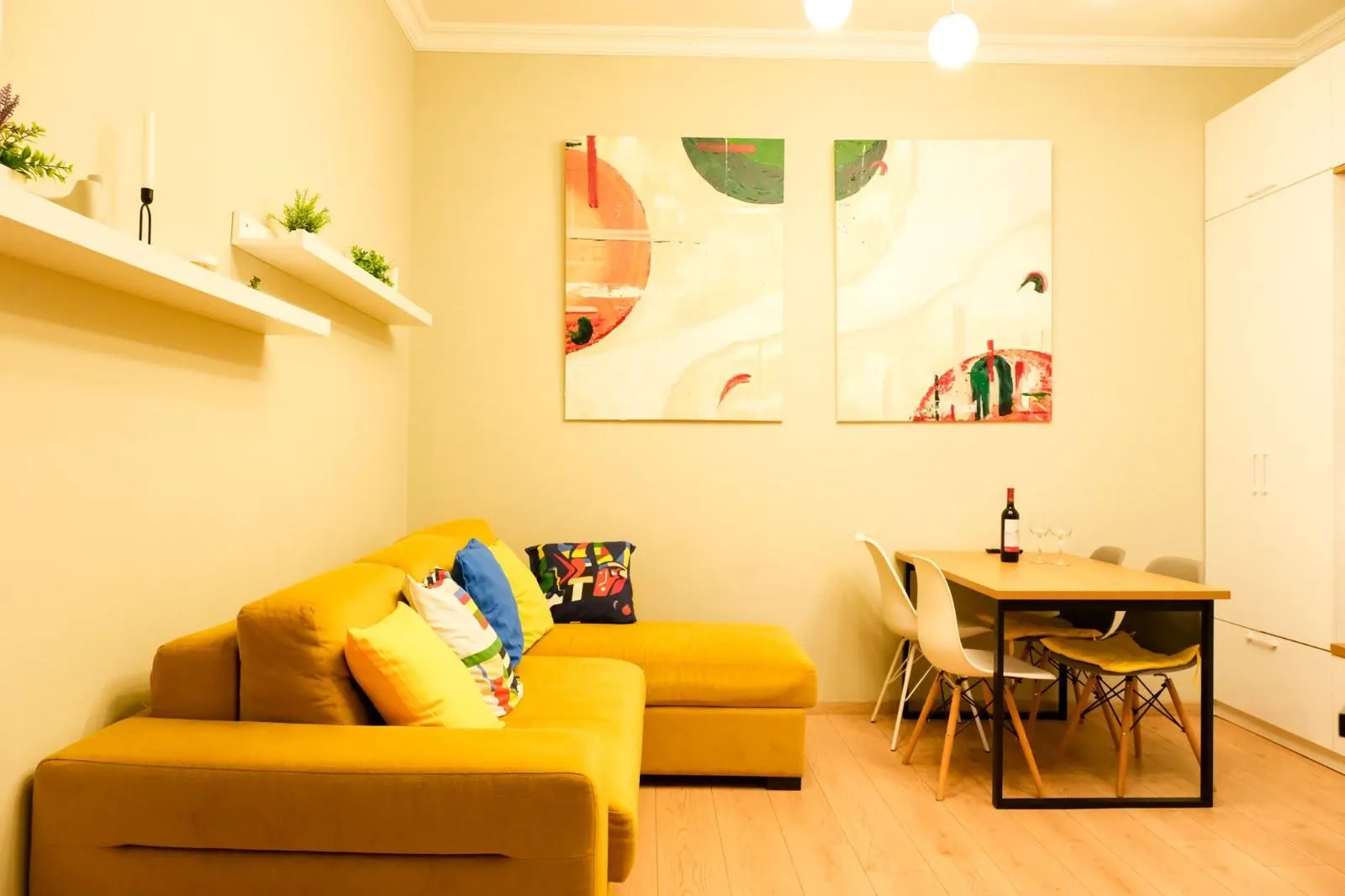 House, 3-room, 100 m²