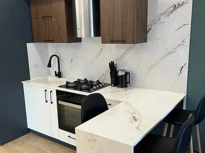 Apartment, 3-room, 84 m²