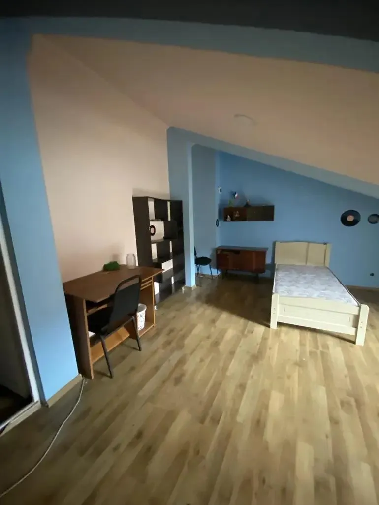 Квартира, 5-комн., 160 м²