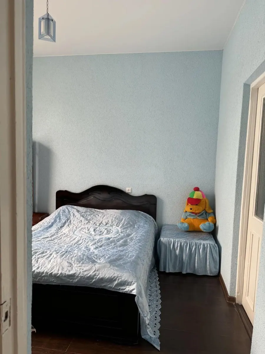 House, 3-room, 125 m²
