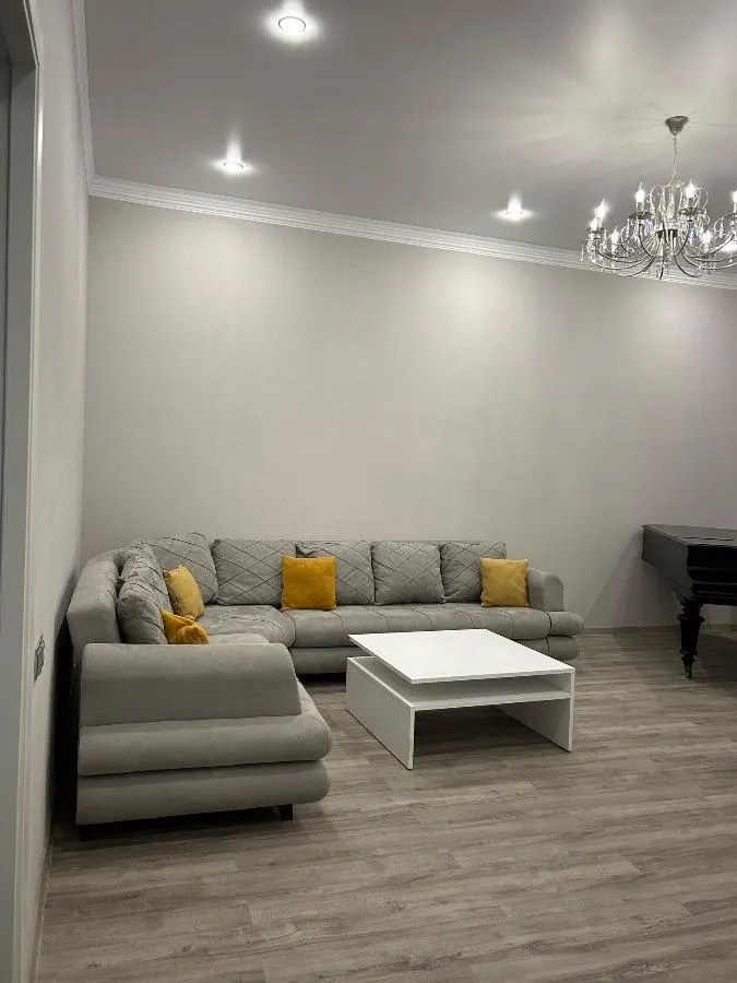 Квартира, 4-комн., 160 м²
