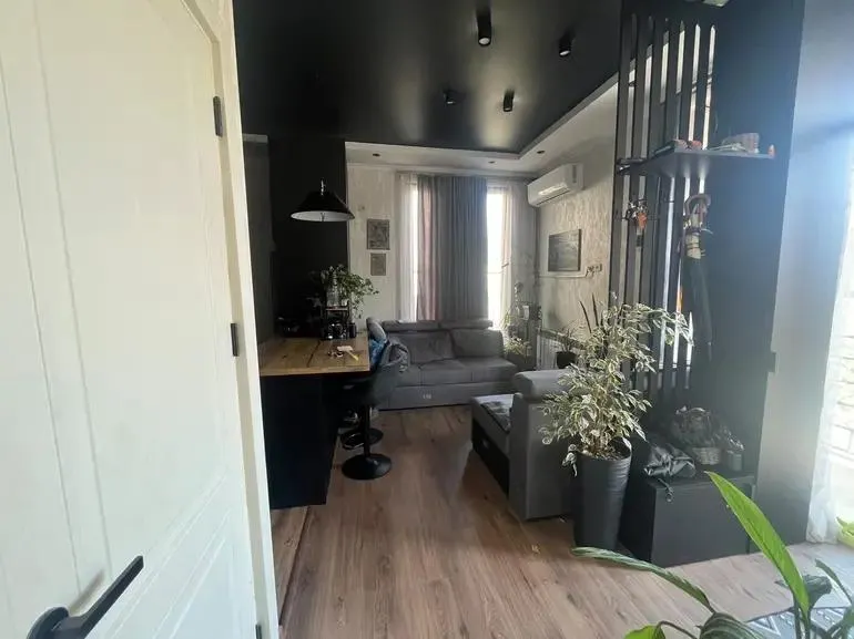 House, 3-room, 60 m²
