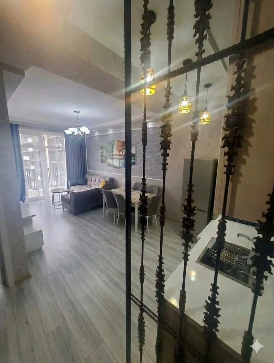 Квартира, 1-комн., 65 м², Archi Isani