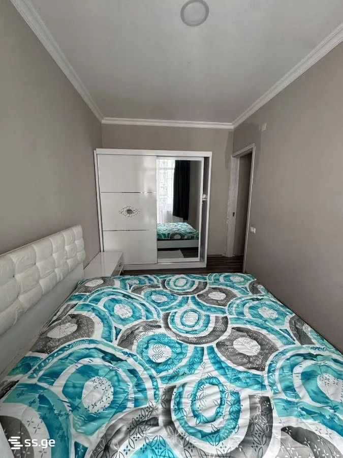 Квартира, 3-комн., 56 м²