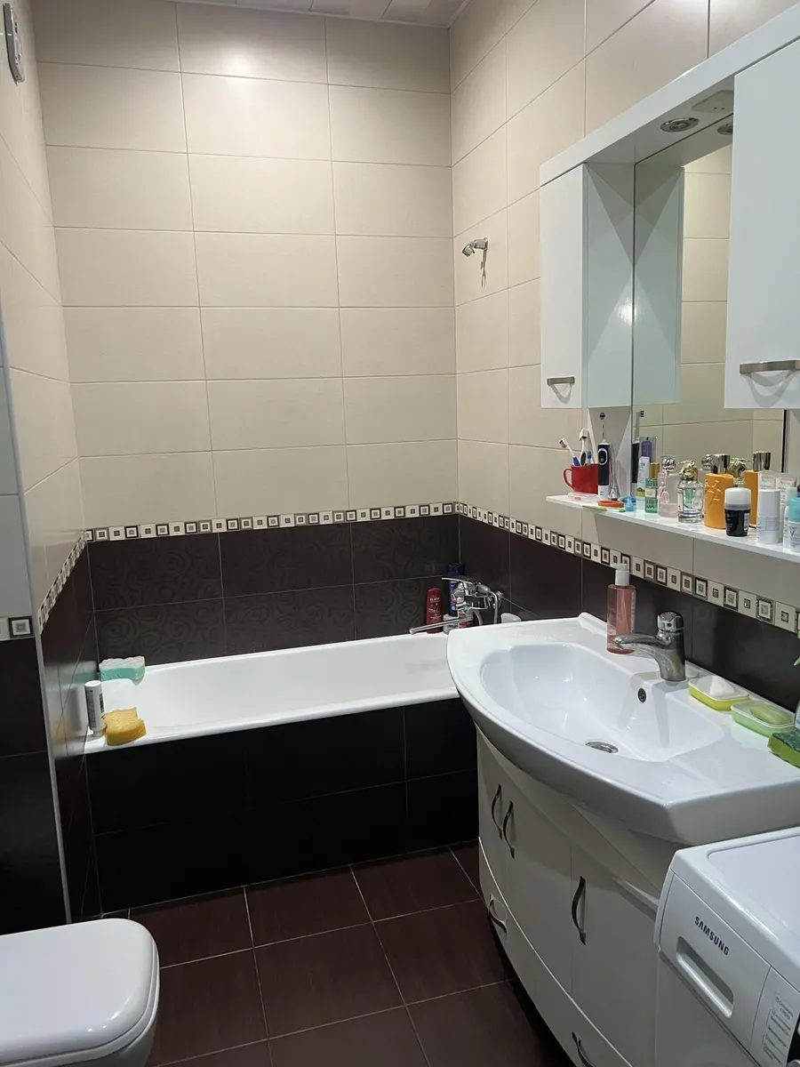 Квартира, 3-комн., 70 м²