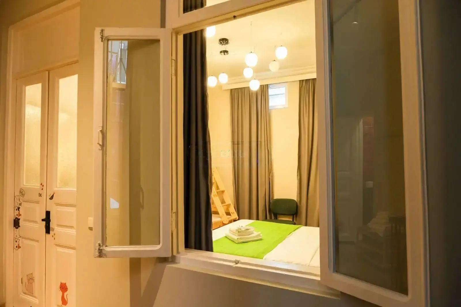 House, 3-room, 100 m²