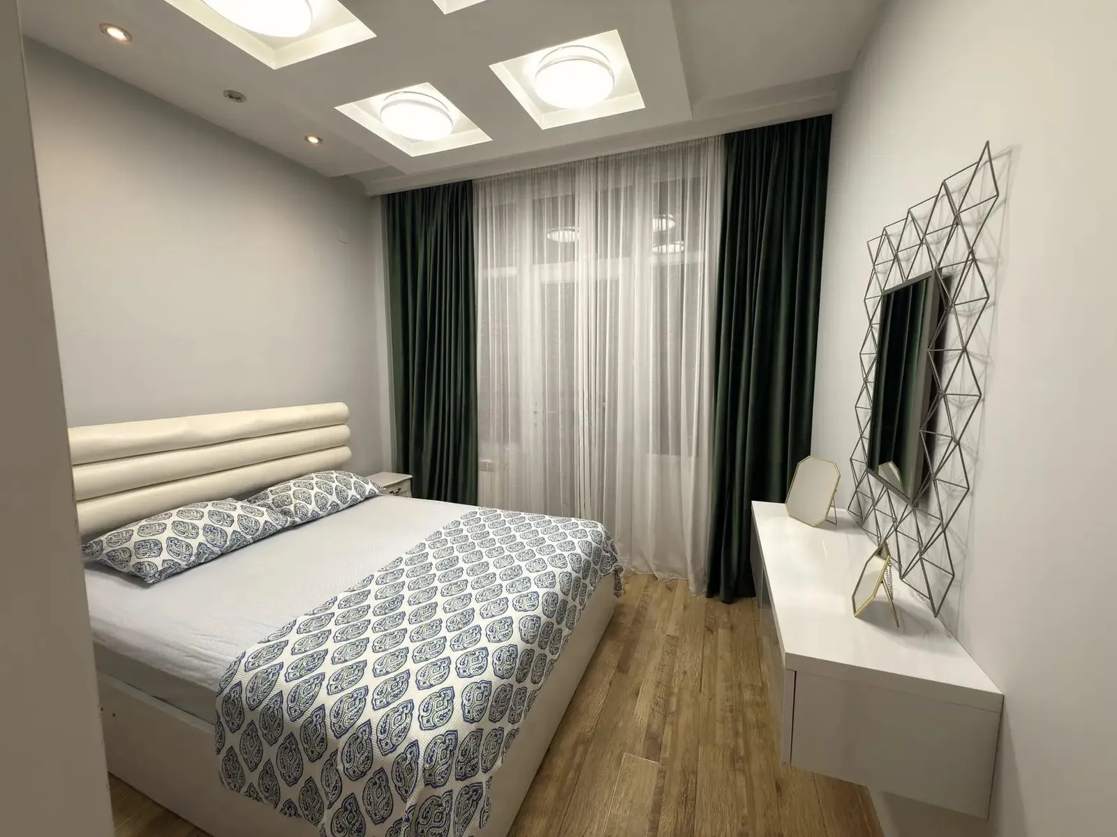 Квартира, 4-комн., 112 м²