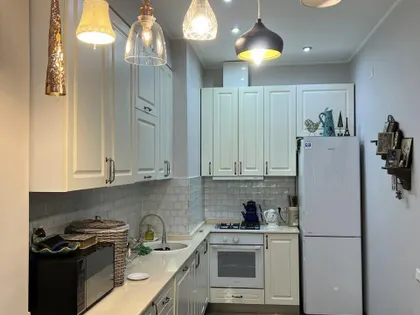 Apartment, 3-room, 72 m²
