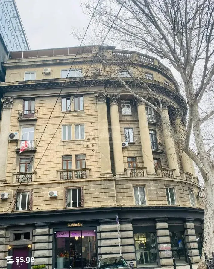 Apartment, 4-room, 100 m²
