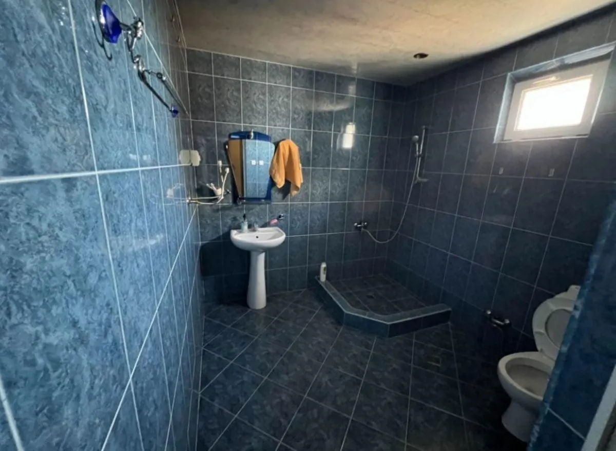 Дом, 7-комн., 450 м²