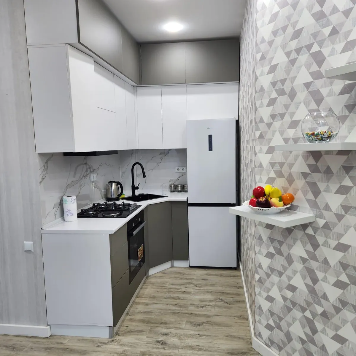Apartment, 2-room, 52 m², Dar Tower