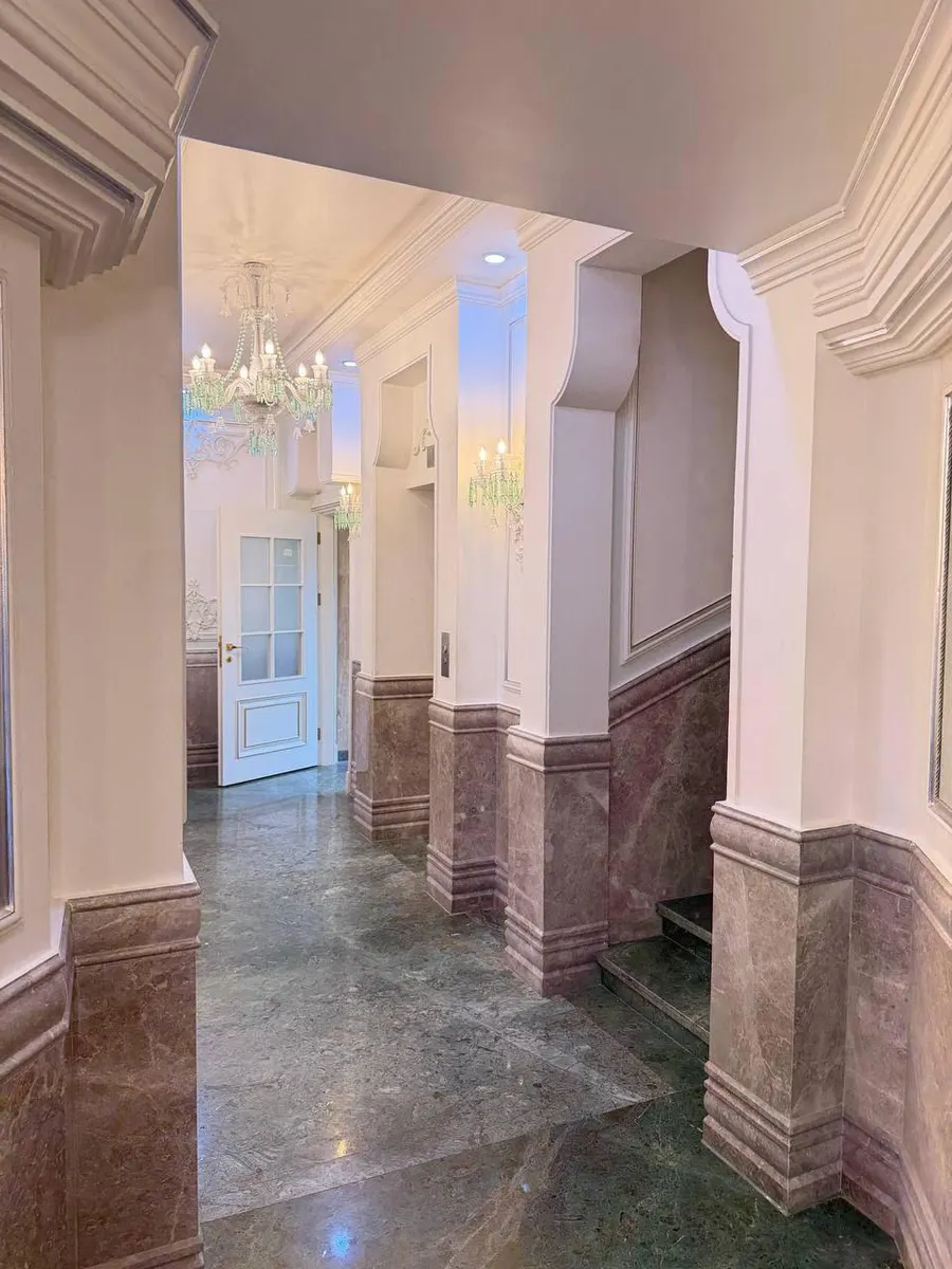 Квартира, 4-комн., 217 м²
