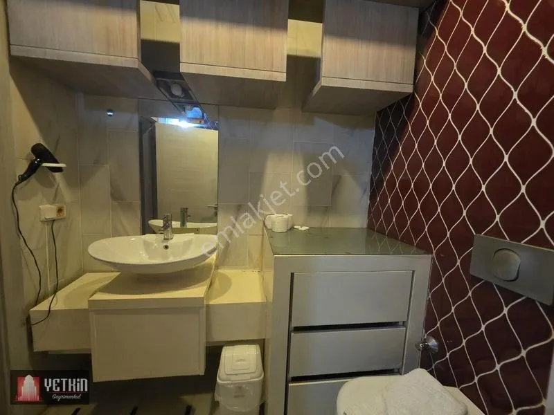 Apartment, 2-room, 65 m²