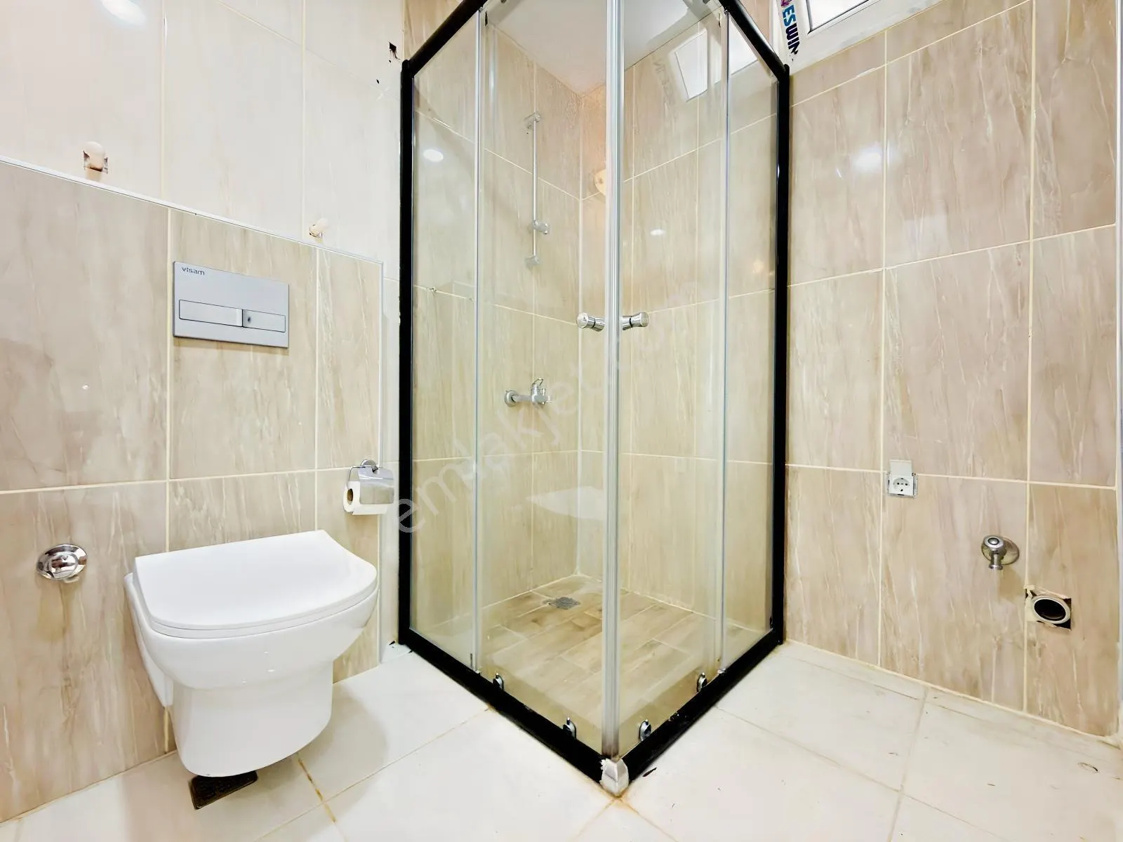 Apartment, 4-room, 140 m²