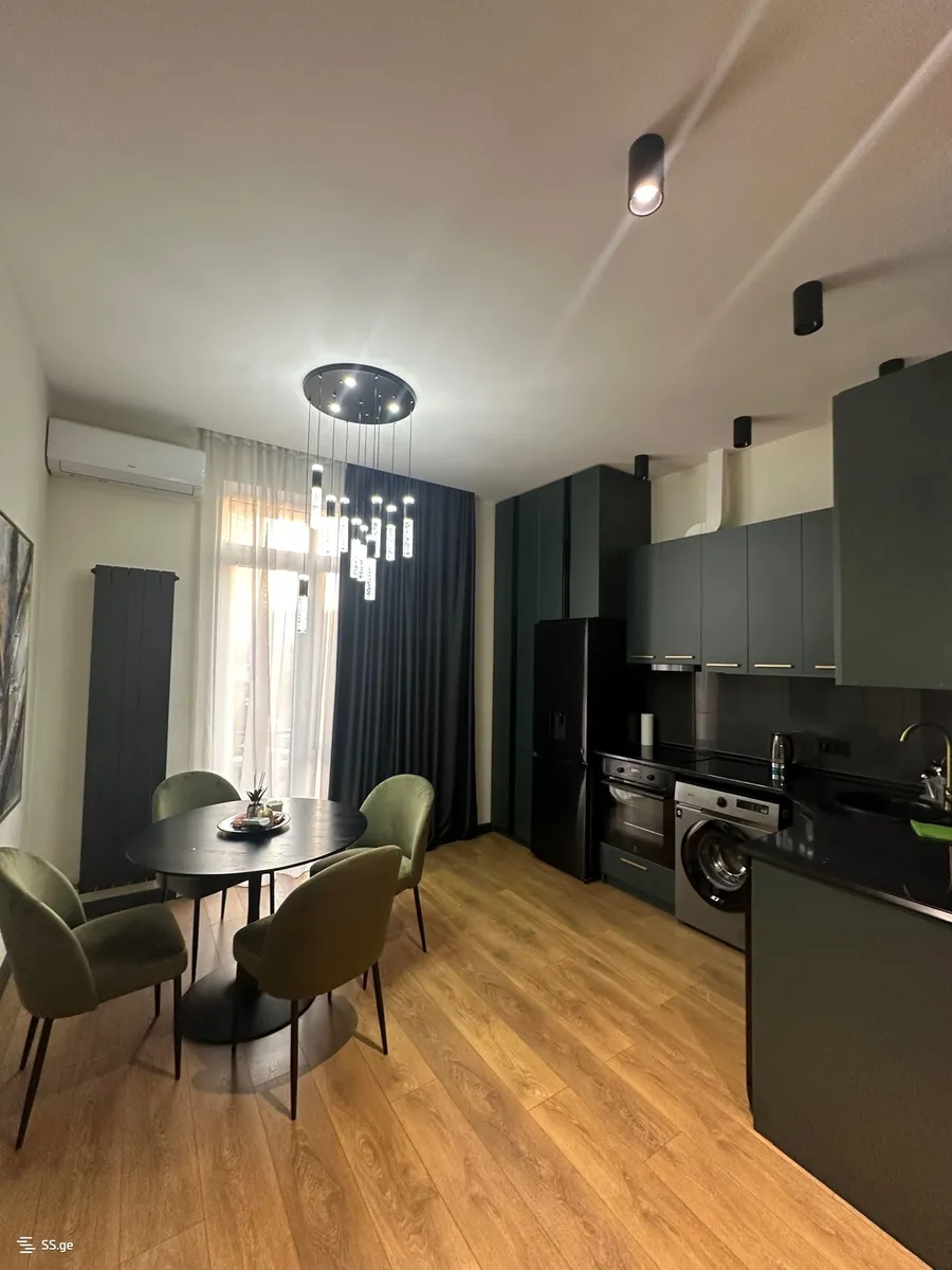 Квартира, 2-комн., 55 м²