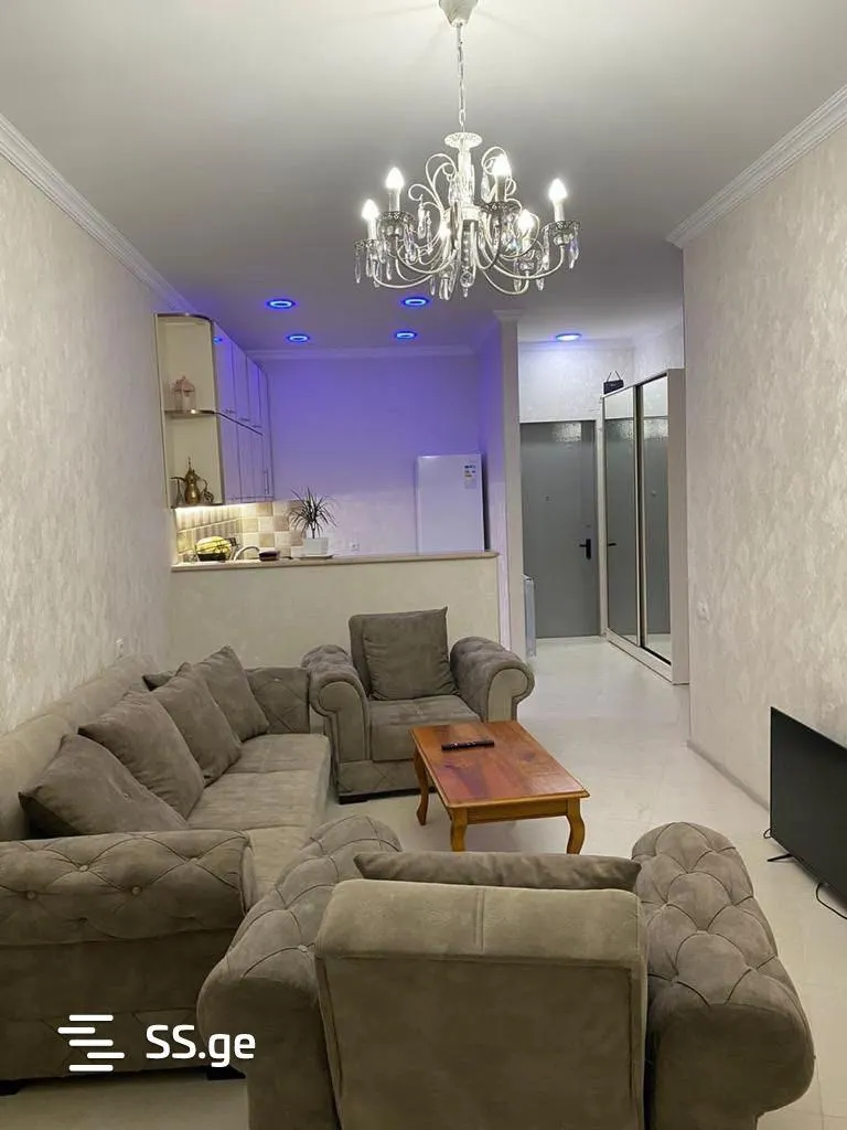 Квартира, 2-комн., 70 м²