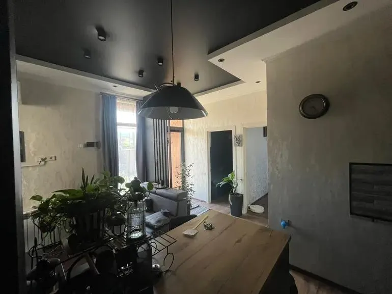 House, 3-room, 60 m²