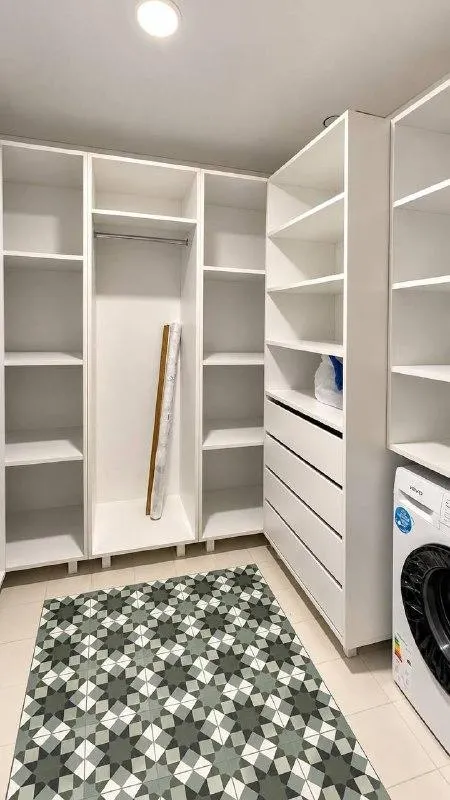 Квартира, 3-комн., 100 м²