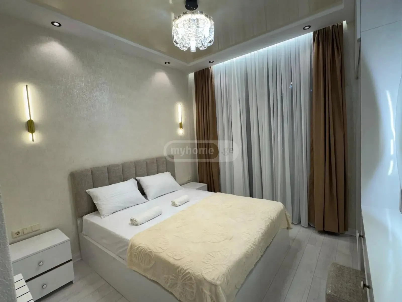 Квартира, 3-комн., 56 м²