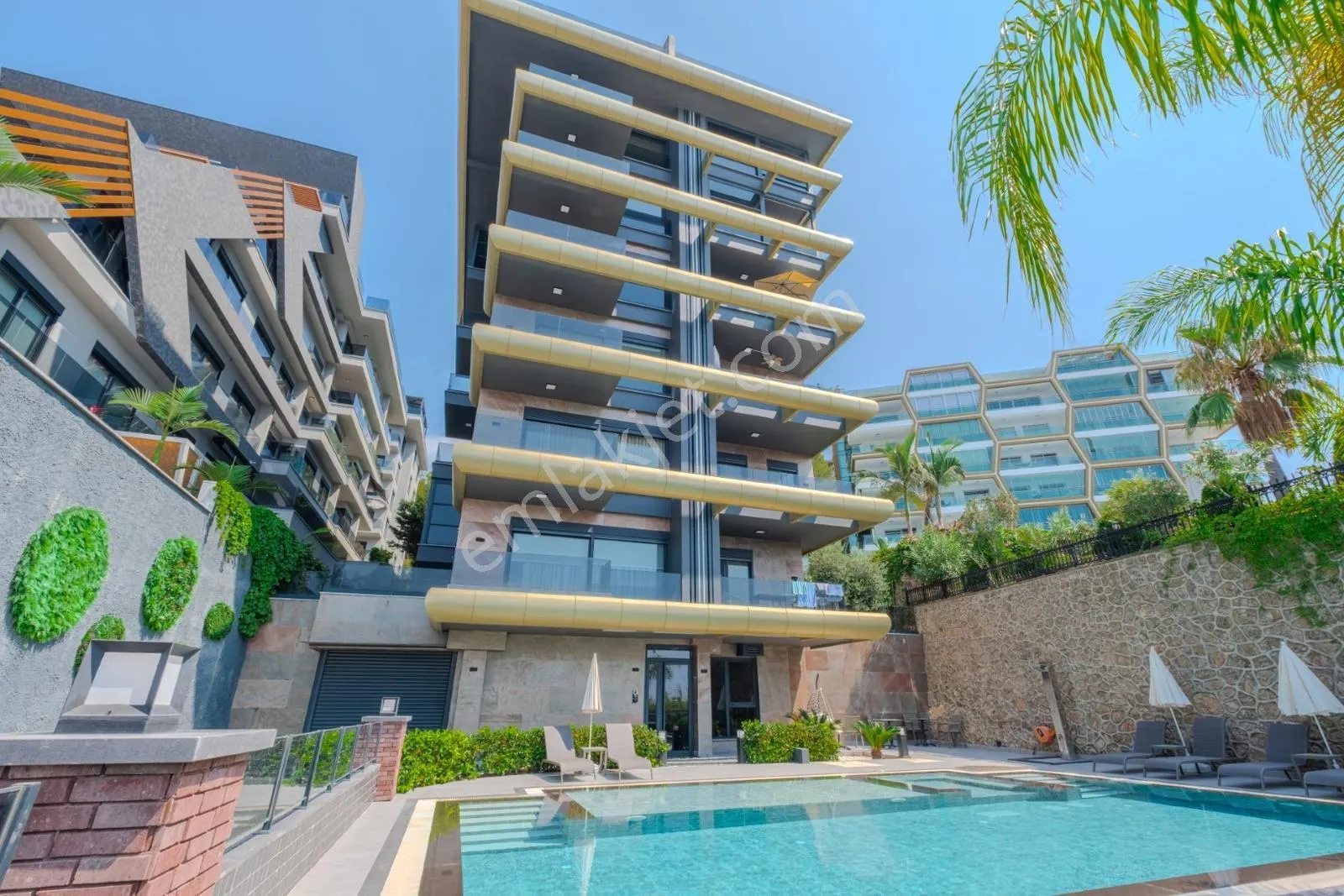 Apartment, 3-room, 125 m²