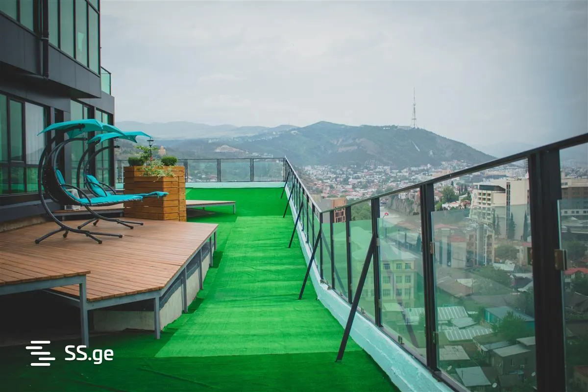 Квартира, 5-комн., 450 м²