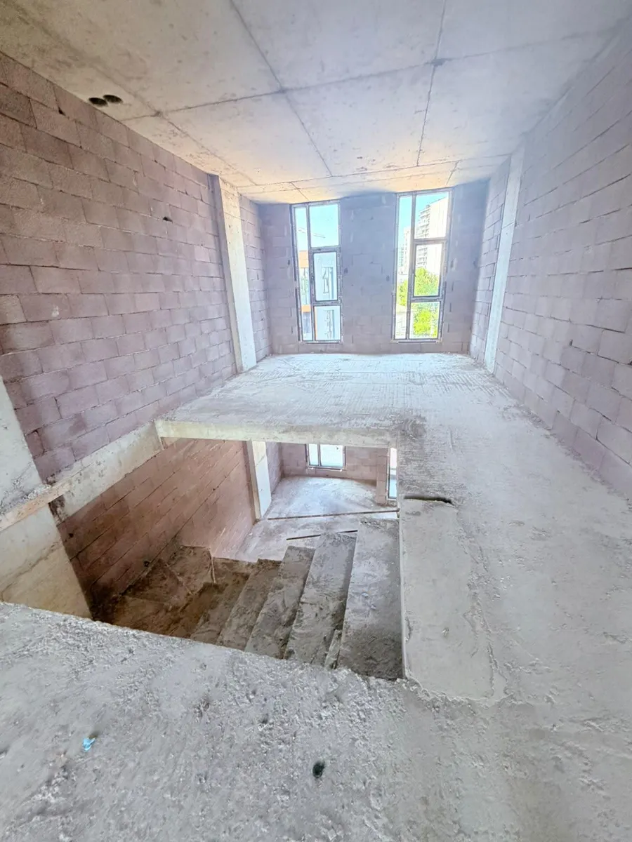 Дом, 5-комн., 185 м²
