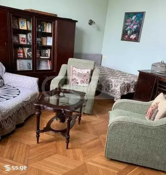 Apartment, 4-room, 100 m²