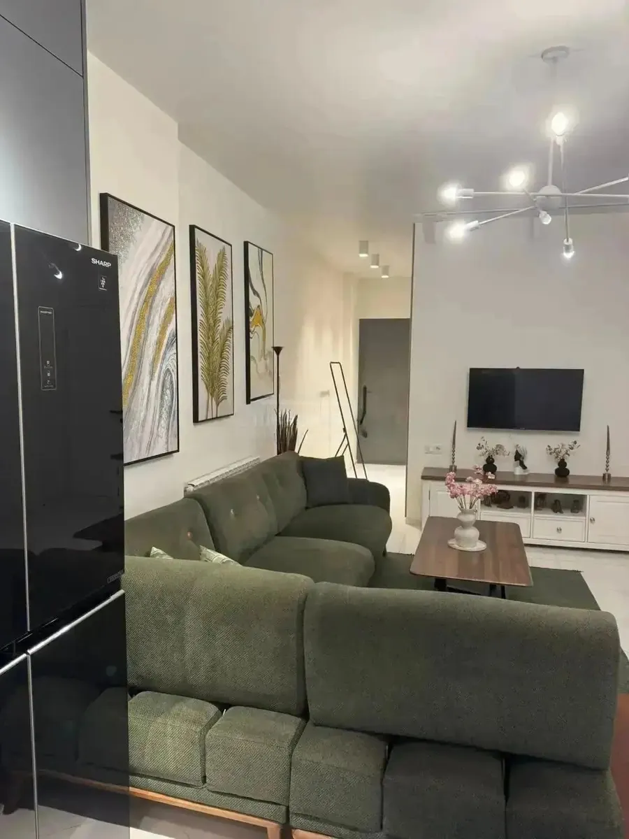 Квартира, 3-комн., 74 м²
