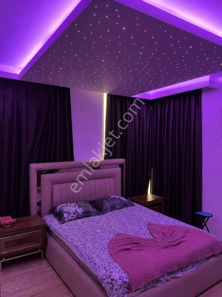Apartment, 4-room, 130 m²