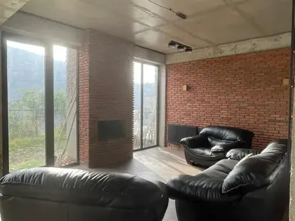 Дом, 6-комн., 350 м²