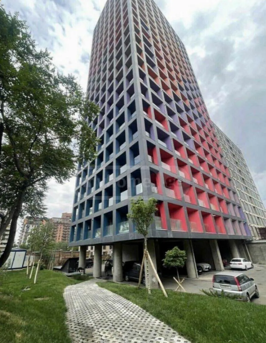 Квартира, 4-комн., 99 м²