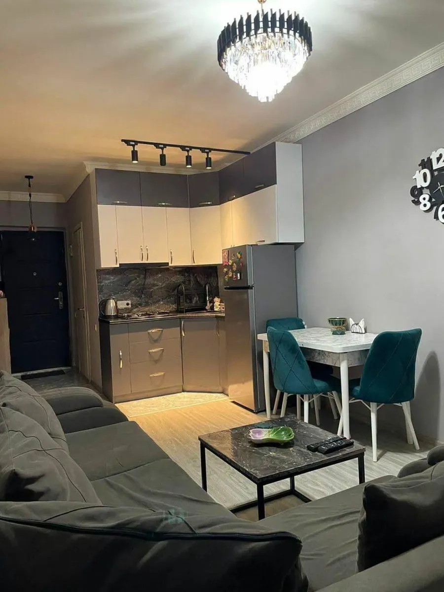 ბინა, 2-ოთახიანი, 37 მ², Tbel Abuseridze St, 49-51