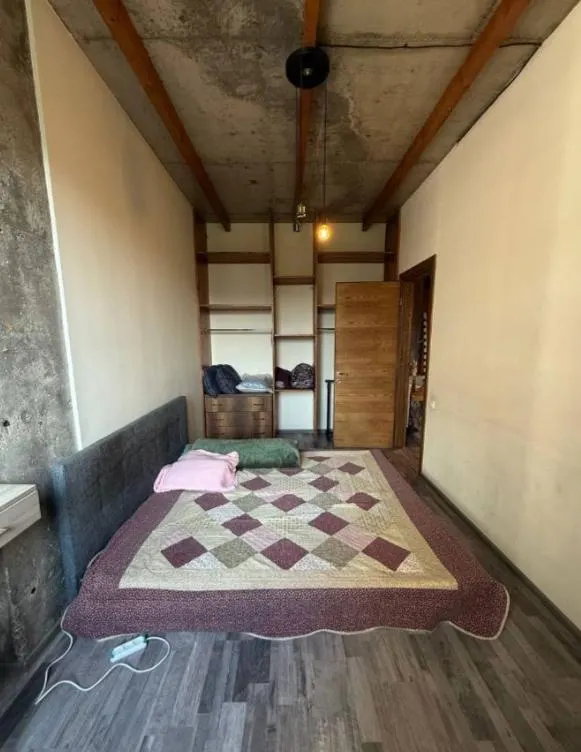 Квартира, 1-комн., 64 м²